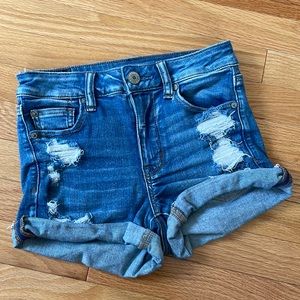 American Eagle - High Rise Shortie